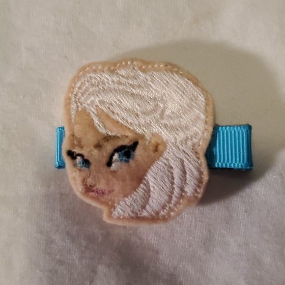 NEW FROZEN ELSA FELT HAIR CLIPPY - Picture 1 of 2